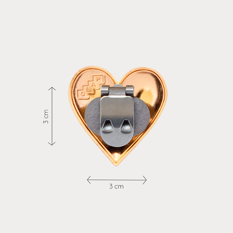 Bijou clip en forme de coeur rose vue de dos avec dimensions