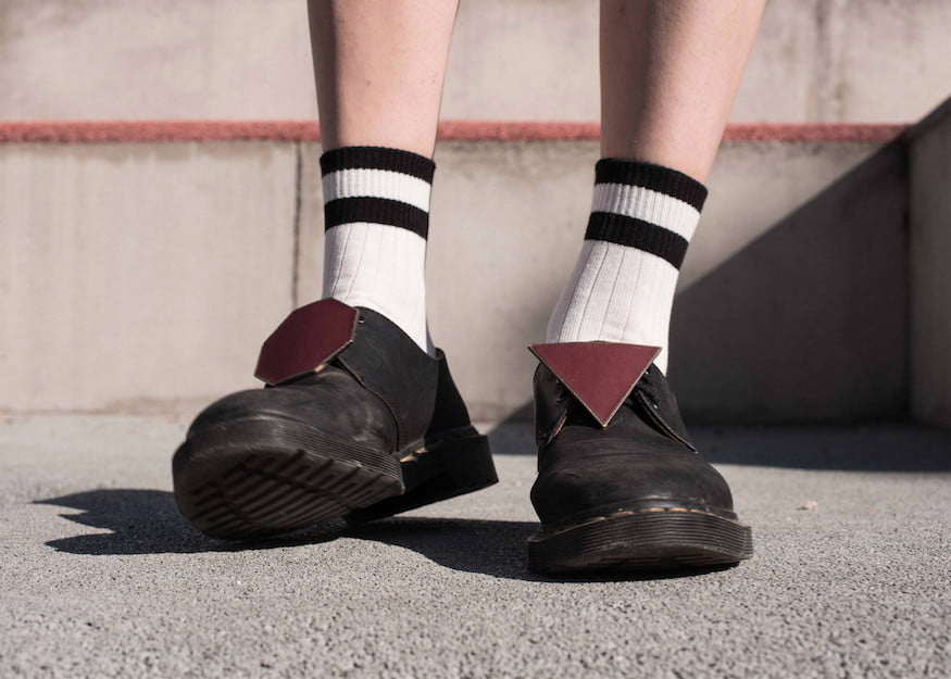 MEMPHIS GRENAT, clap bijoux octogonal couleur grenat, métal zamac